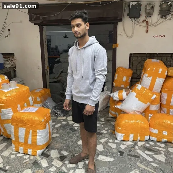 Hoodie 320gsm - Folded View - Blank Hoodies Wholesale Sale91